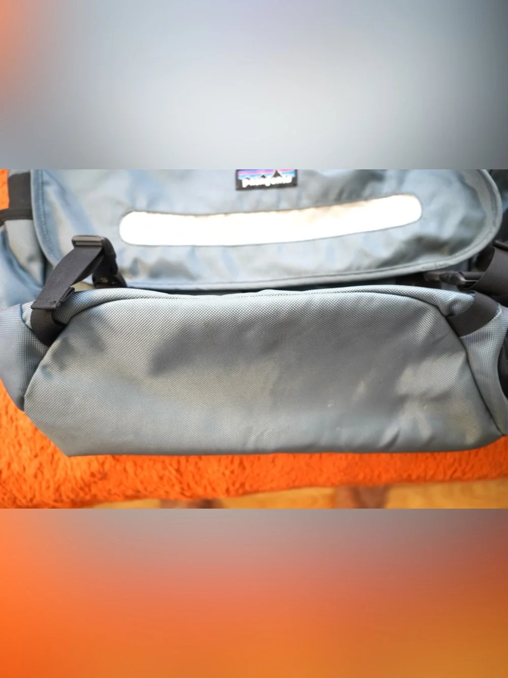 Vintage 90s PATAGONIA Large Messenger Bag Critical Mass Canvas Reflective